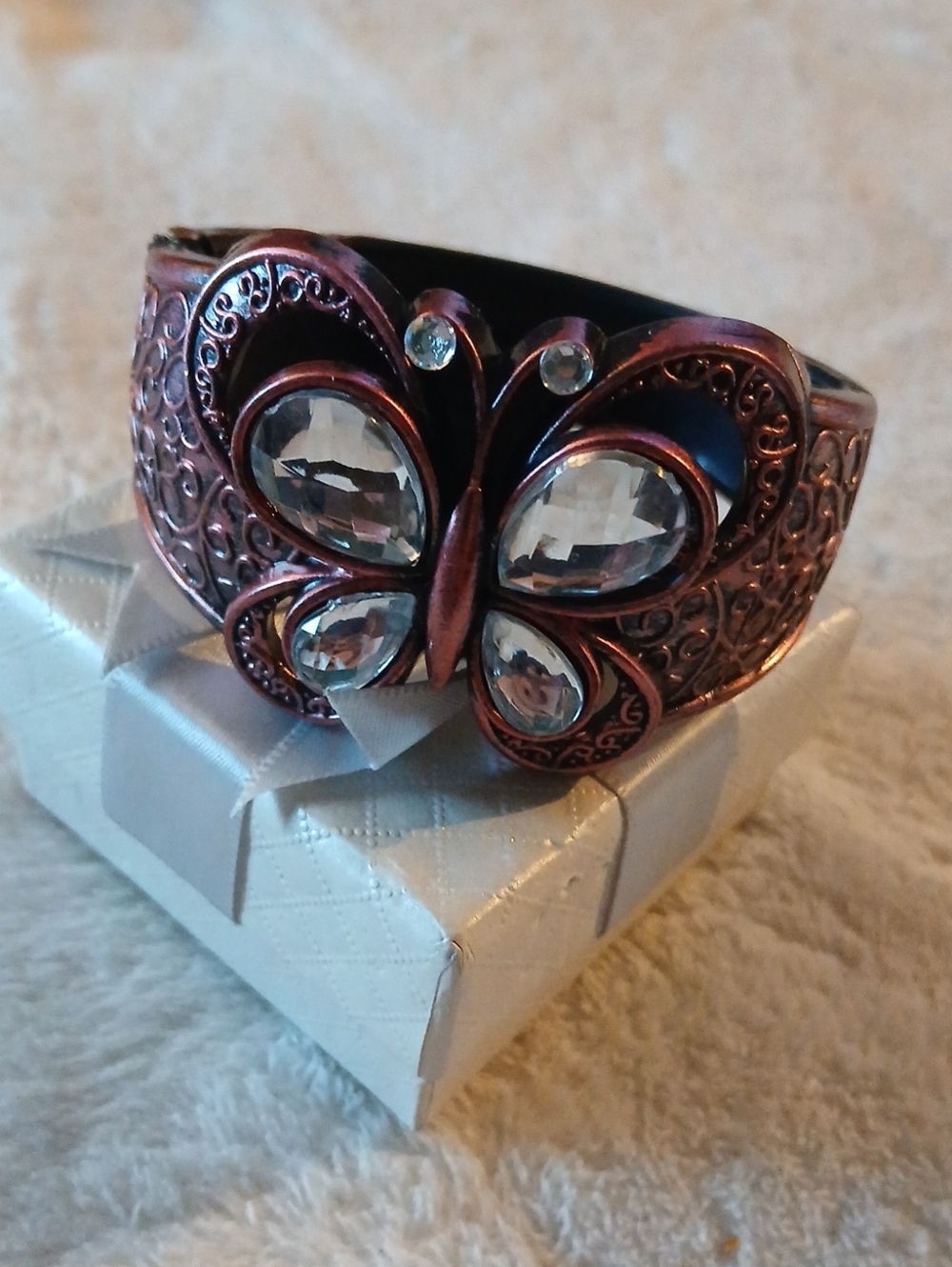 🎵 Butterfly Crystal Accent Copper-Tone Cuff Bracelet - NEW